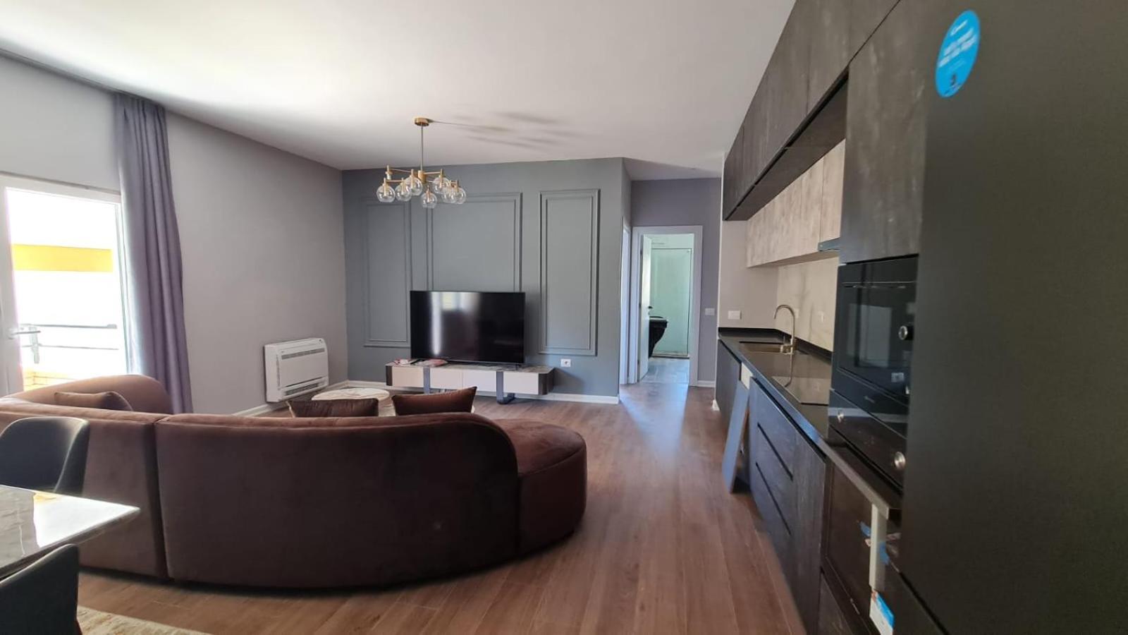 Appartement Land Tirana